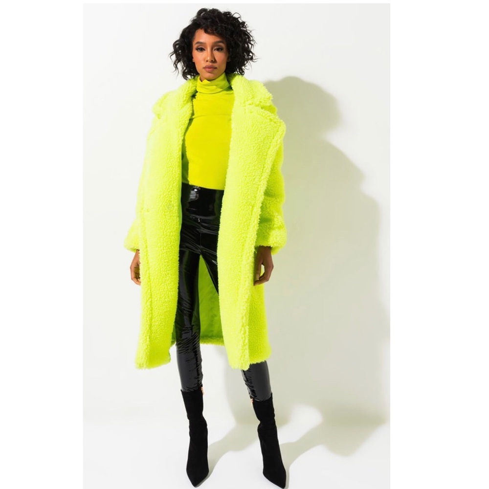 NEON OVERSIZED TEDDY COAT